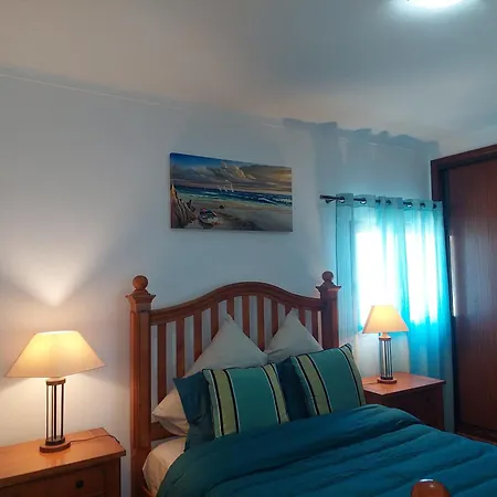 Lucia, Olhos D'agua, Албуфейра