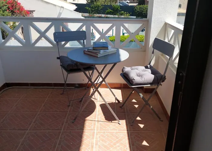 Lucia, Olhos D'agua, * 阿尔布费拉